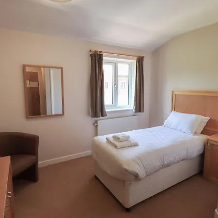 Jubilee Ground-floor Single Bedroom *