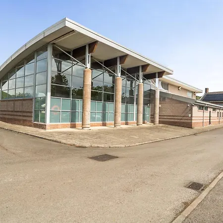 Jubilee Ground-floor Single Bedroom * Penrith